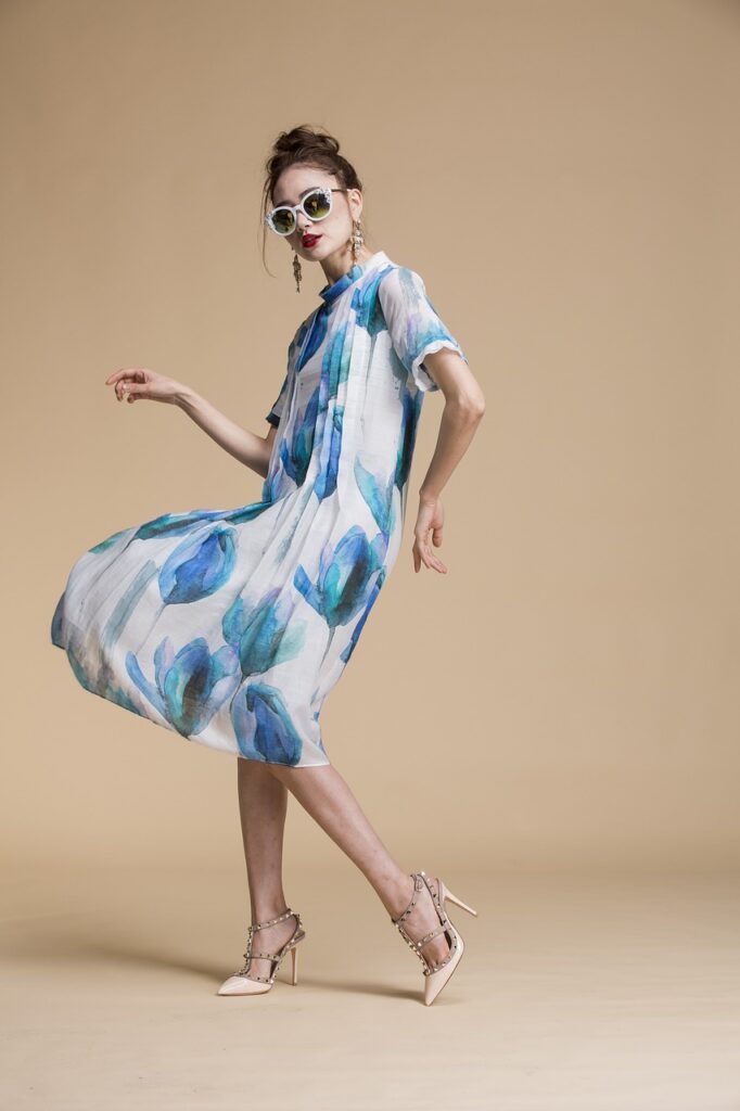 A collection of stylish summer outfits made from muslin fabric, including flowing dresses, blouses, scarves, and loungewear, highlighting the fabric's lightweight and breathable qualities.